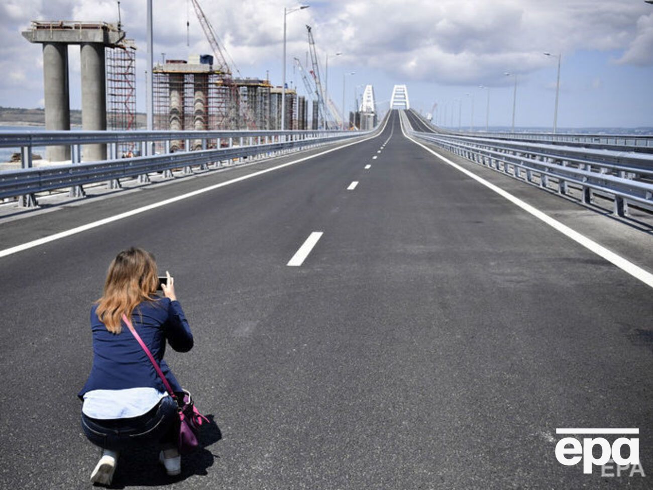 Сенаторы призвали правительство США продлевать санкции против РФ и вводить новые санкции за аннексию Крыма