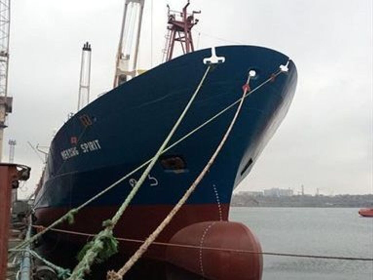 Контейнеровоз Mekong Spirit заарештовано в Греції