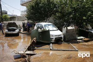 Через негоду у столиці Греції застрягли десятки автомобілів