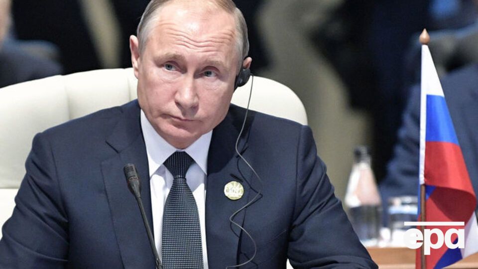 Путін не став коментувати питання референдуму на тимчасово окупованому Донбасі
