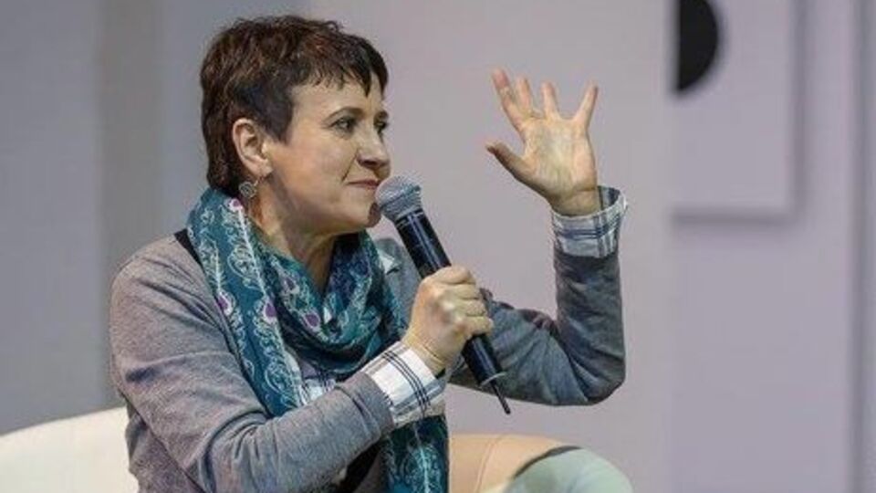 Забужко: Если вы себя считаете христианками, то Христос покрывать головы от женщин не требовал