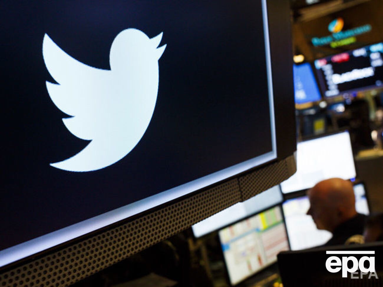 Керівництво Twitter запевнило, що продовжить боротися з фейковими акаунтами