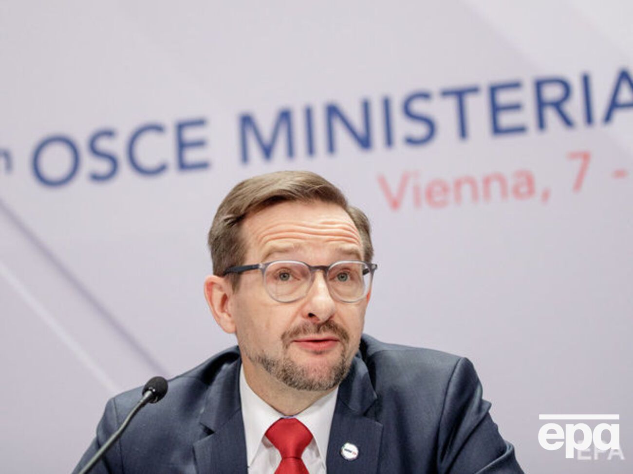 Гремингер о возможной передачи ФСБ РФ информации миссии ОБСЕ:&nbsp;Мы, конечно же, обеспокоены любой информацией о возможной потенциальной угрозе нашей безопасности