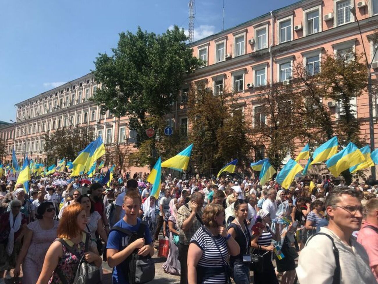 В Киеве проходит крестный ход за единую поместную церковь