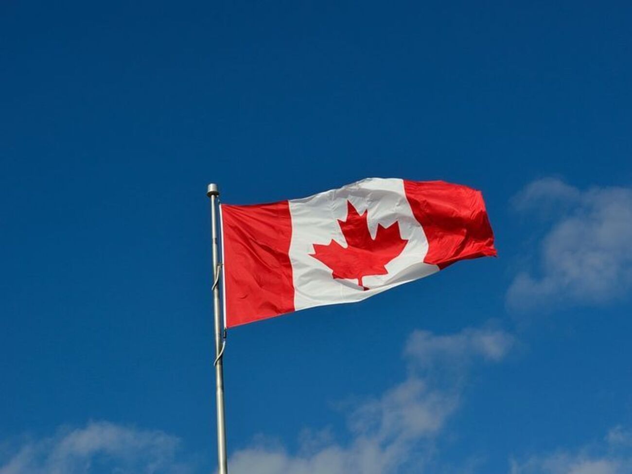 МЗС Канади: Ми закликаємо звільнити всіх незаконно затриманих громадян України, зокрема Олега Сенцова