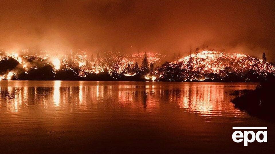 Пожежі у Каліфорнії знищили понад 500 будинків