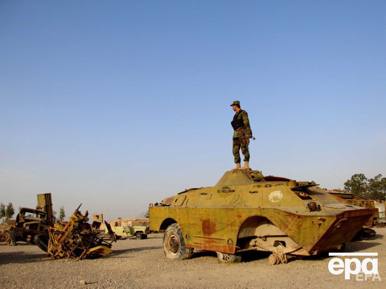 Афганская армия контролирует 229 из 407 районов страны