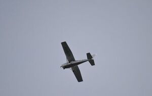 Самолет врезался в вершину горного ледника