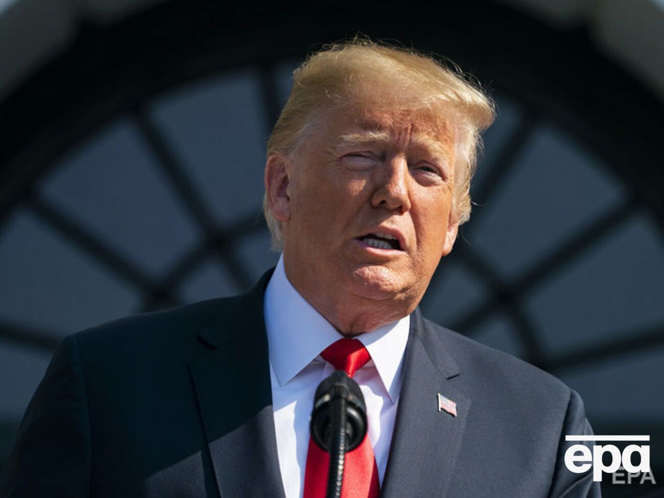 Трамп: Нужно, чтобы в нашу страну приезжали замечательные люди