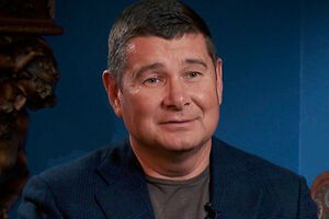 Онищенко сказав, що якби питання угоди із САП і порушували, то воно стосувалося б повернення в Україну його матері