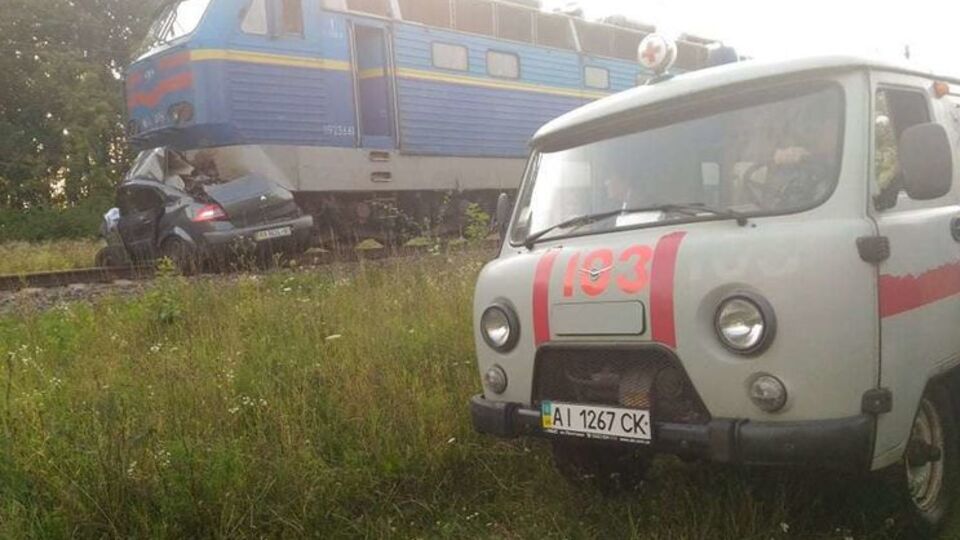 У момент аварії переїзд було закрито