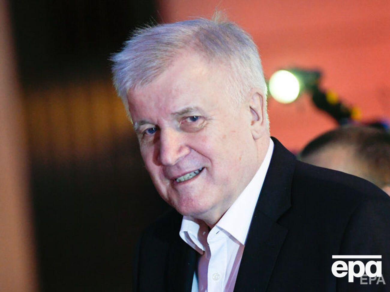 Зеехофер не собирается в отставку