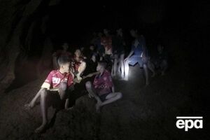 Дети могут провести в пещере несколько месяцев