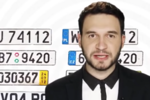 Программу "Как это понимать?" ведет Юрий Бибик