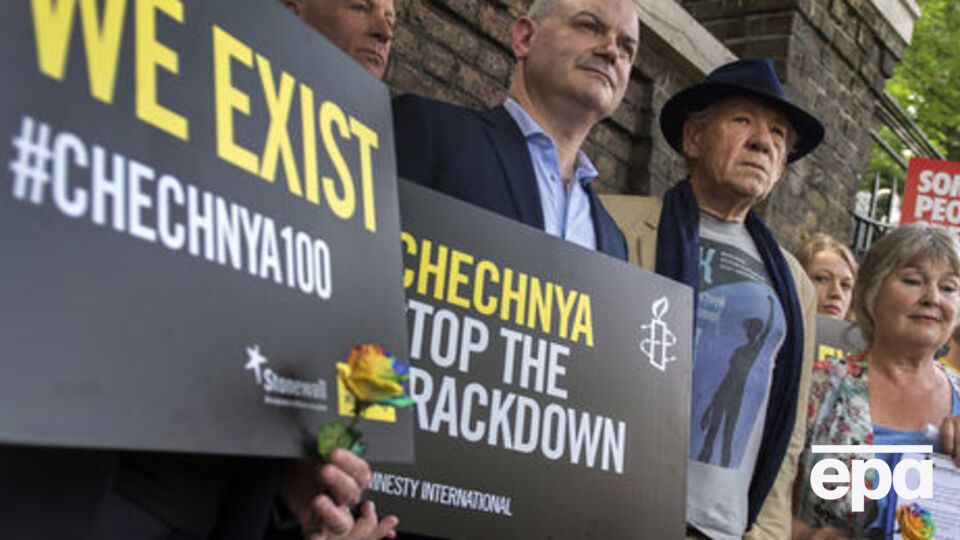 ПАРЄ закликала Російську Федерацію провести "неупереджене та ефективне розслідування" фактів переслідування представників ЛГБТ у Чечні