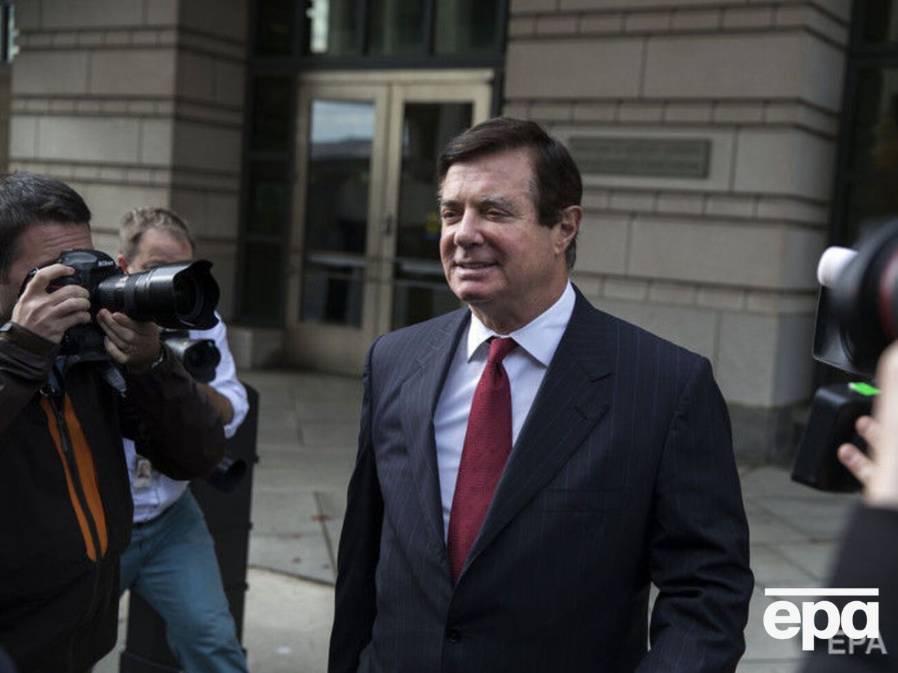 Манафорт перебуває в американській в'язниці