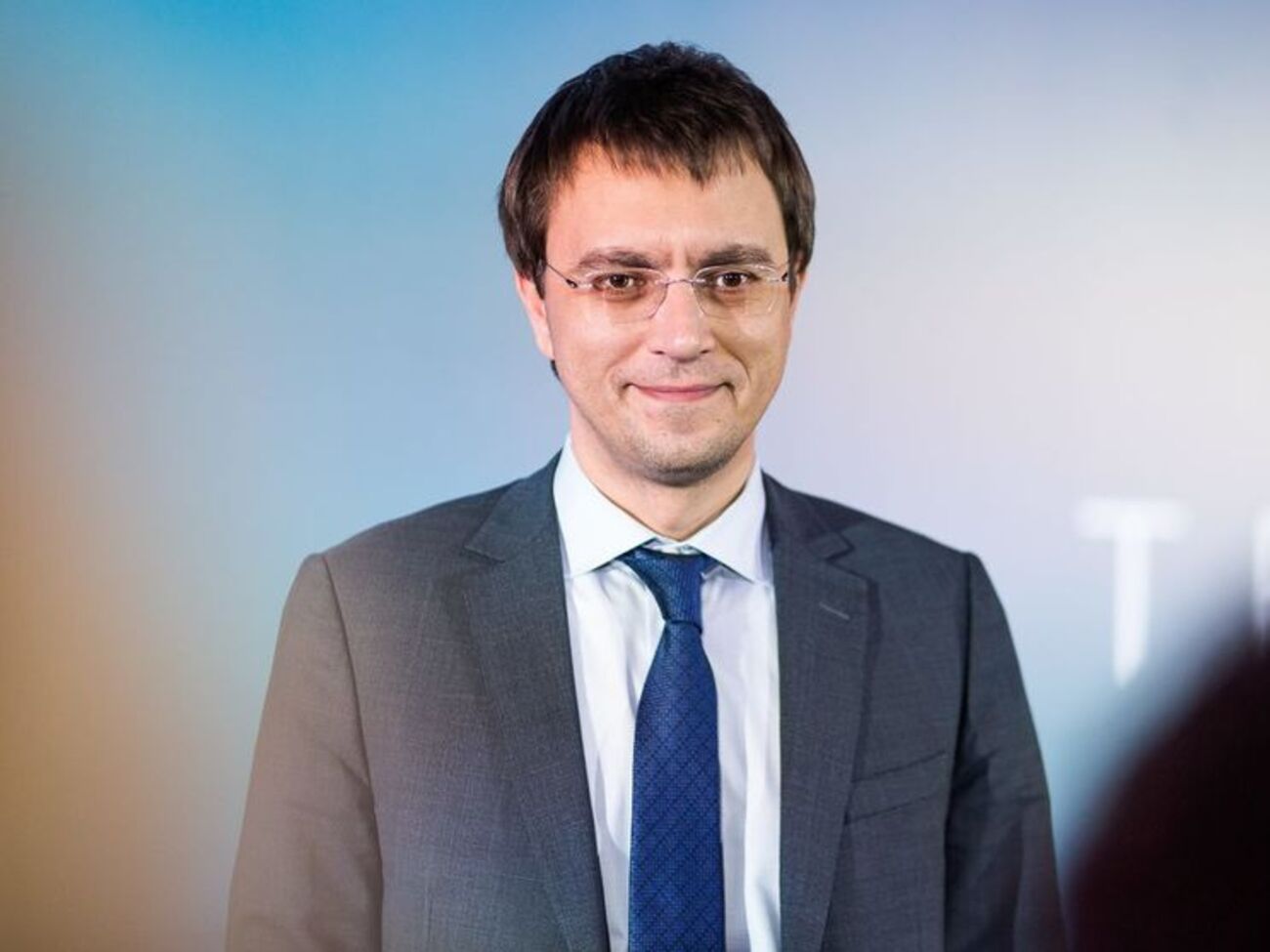 Омелян заявил, что "Укрзалізниця" повышает тарифы и не модернизирует компанию