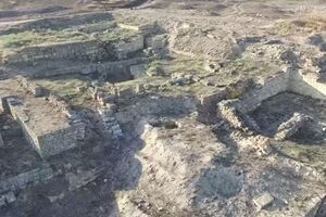 Археологи ведут раскопки в Ольвии