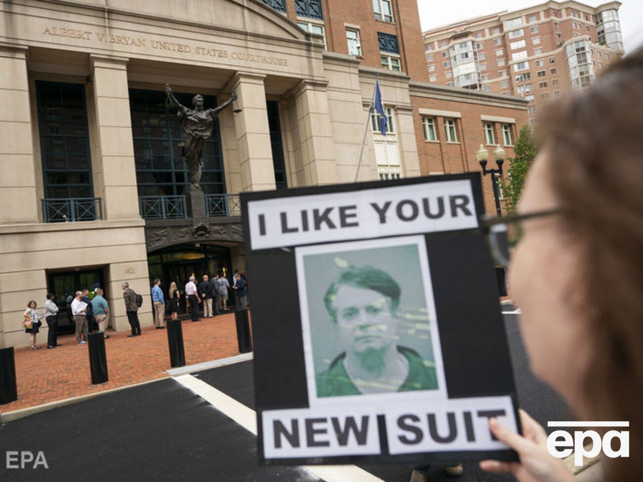 Манафорту инкриминируют уклонение от налогов в особо крупном размере