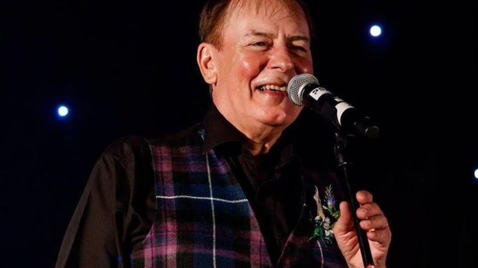 Лонгмьюир умер в возрасте 70 лет