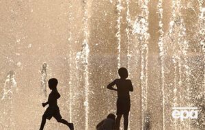 В Канаде установилась жаркая погода