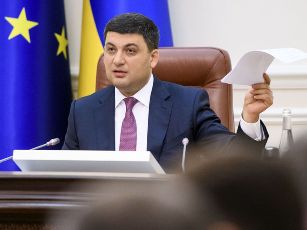 Гройсман запропонував провести навчання поруч із суднами, які не хочуть заходити в порт