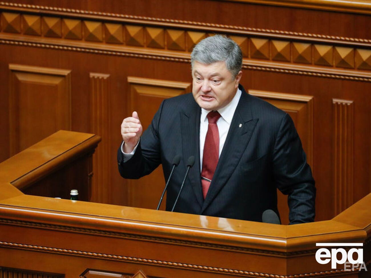 Порошенко о законопроекте о налоге на выведенный капитал:&nbsp;Это не должно быть делом президента, это должно быть делом нашей единой команды
