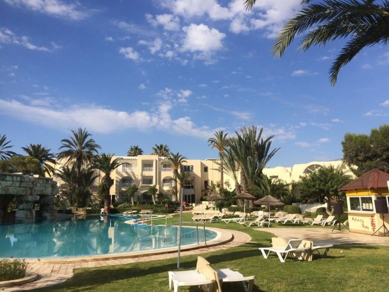 В Тунисе задержались туристы из Киева и Львова