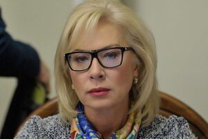 В письмах Денисовой речь идет в том числе о медобследовании украинцев