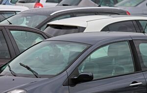 Спад продаж фиксировали в марте и июне