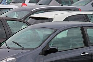Спад продаж фиксировали в марте и июне