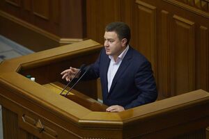 Віктор Бондар: Ми вимагаємо пропорційно розподілити представництво у ЦВК між усіма політичними силами, присутніми в цьому парламенті, включно з опозиційними