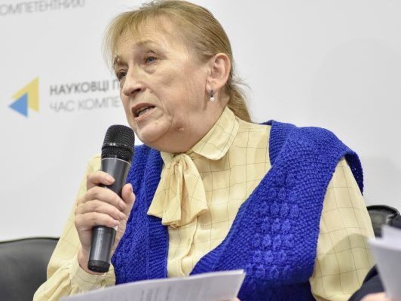 Бекешкіна: Колеги-соціологи! Ви згодні служити знаряддям у цьому лукавстві?