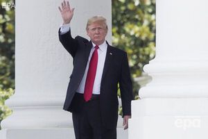 44% американцев считают, что основным мотивом иммиграционной политики Трамп являются "расистские убеждения"