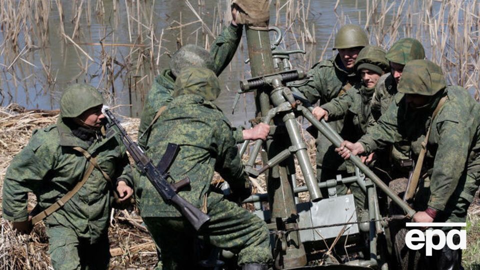 Российский офицер упомянул "смежную страну"