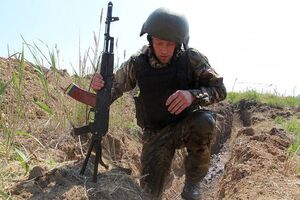 Один український військовий дістав поранення