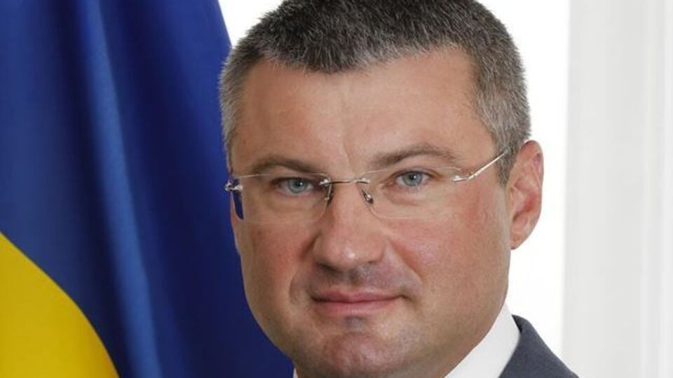 Сергей Мищенко: И это в то время как Кабинет Министров бьет себя в грудь и рассказывает о больших экономических достижениях