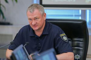 По словам Князева, сейчас подозреваемого допрашивают следователи