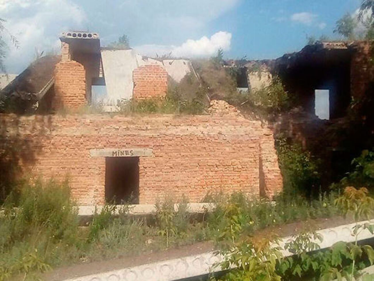 6 июля в Нежине трое детей погибли из-за обрушения плиты перекрытия