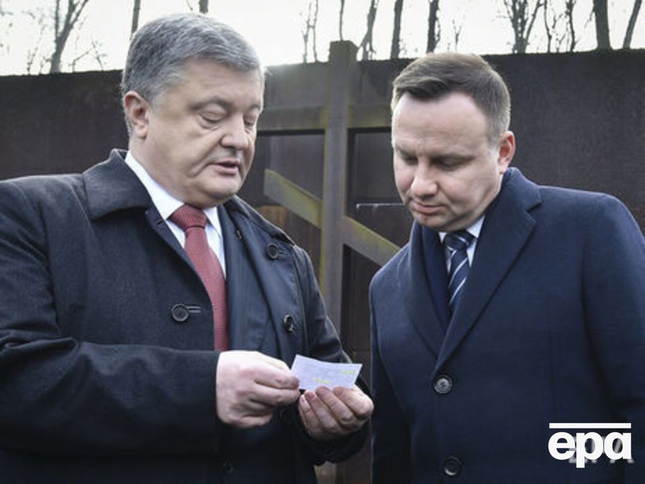 Порошенко и Дуда 8 июля&nbsp;раздельно почтят память жертв Волынской трагедии, сообщил источник "Укринформа"