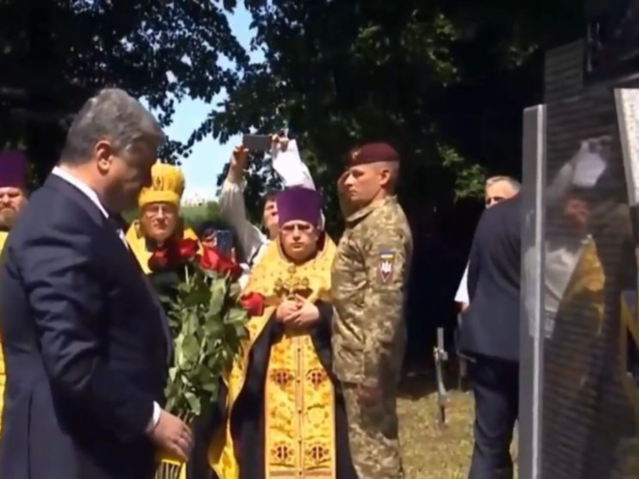 Порошенко взяв участь у молебні з українською громадою Польщі