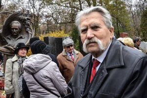 Лукьяненко умер 7 июля