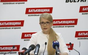 За словами Тимошенко, президент нібито веде переговори з ватажками терористичних угруповань "ДНР" і "ЛНР" про розв'язування "великої війни" в Україні