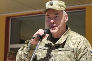 Наєв: Вдумайтеся, близько 400 танків! У якому військторзі вони були "куплені"?