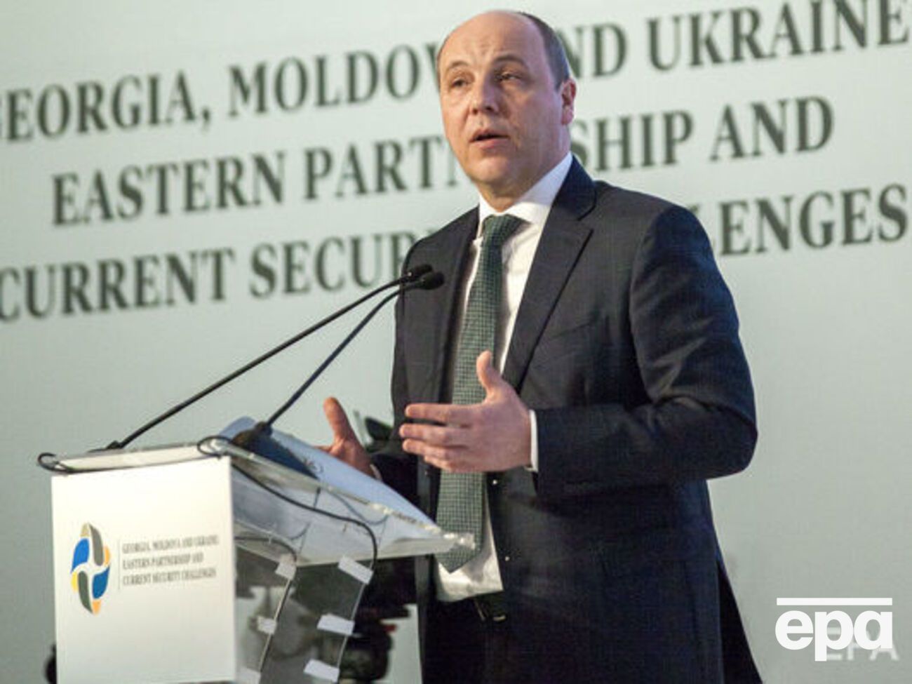 Парубій: Чекаємо на рішення комітету щодо депутатської недоторканності