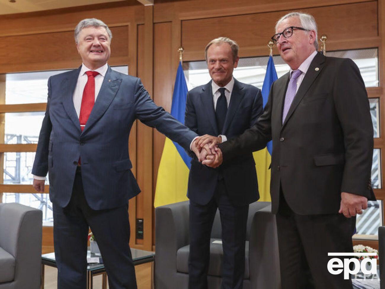 Порошенко: Треба робити все, щоб забезпечити добре скоординований тиск на російське керівництво