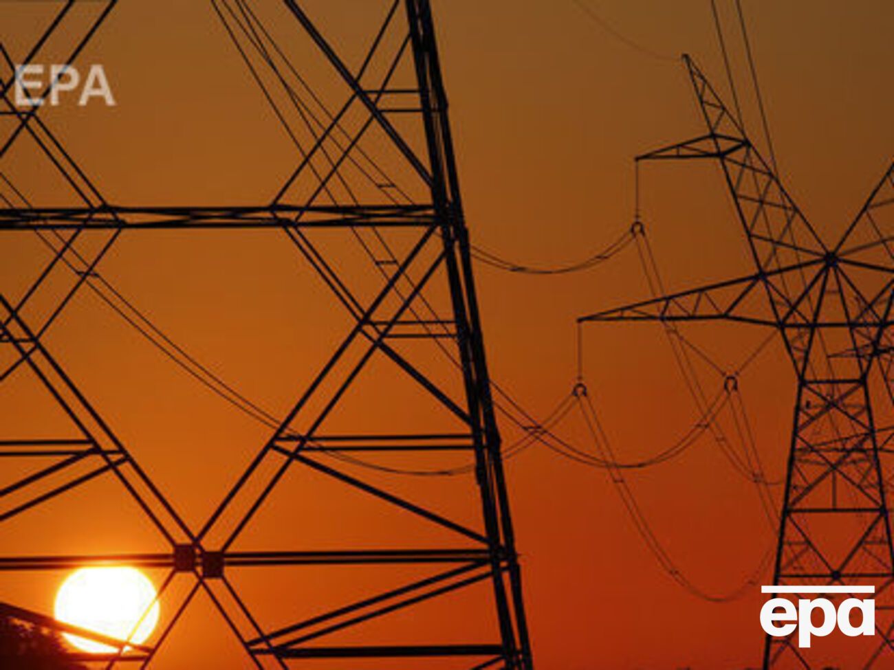 К восстановлению электроснабжения привлечены бригады облэнерго&nbsp;