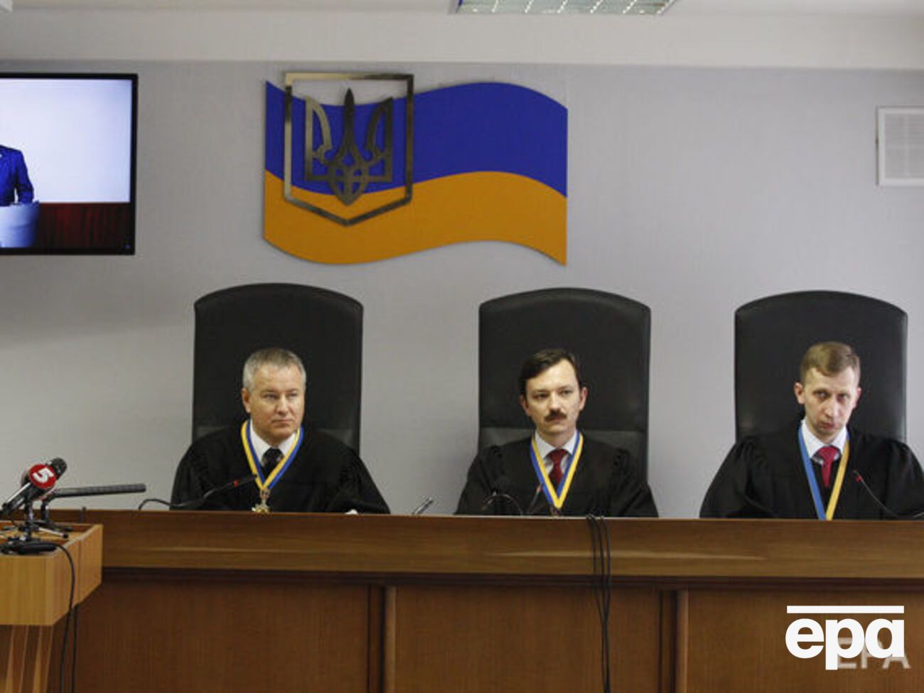 Суд пішов у нарадчу кімнату