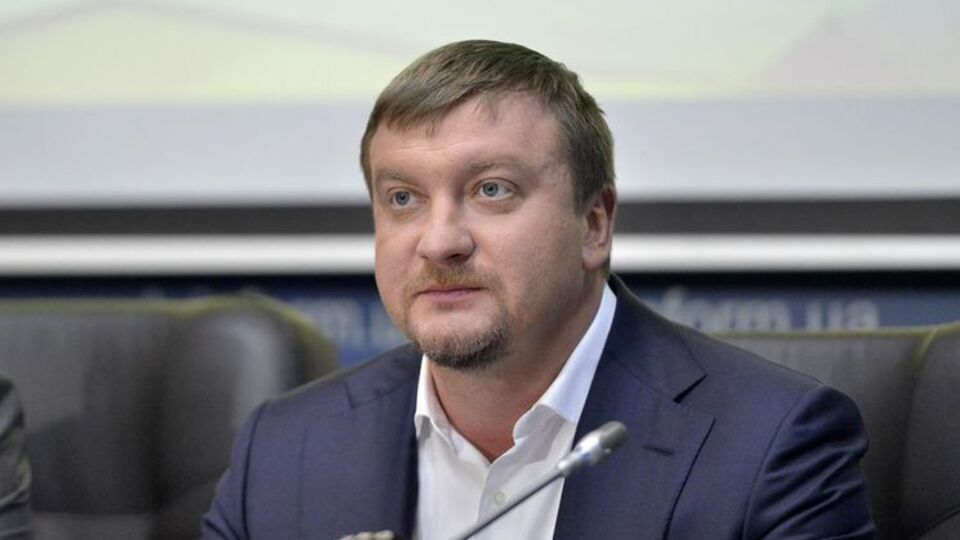 Петренко: Раджу всім, у кого є борги з аліментів перед власними дітками, негайно їх погасити!