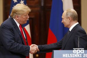 Ужесточение санкций против РФ последовало через месяц после саммита Трампа и Путина в Хельсинки